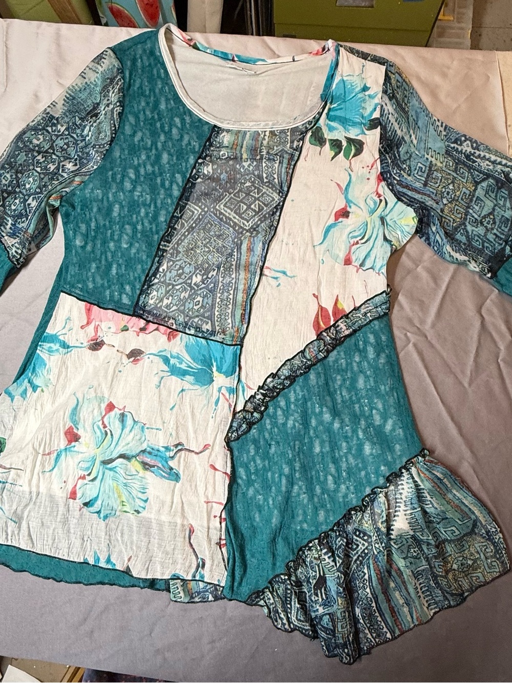 Patchwork Floral Scoop-Neck Tunic in Teal and Cream